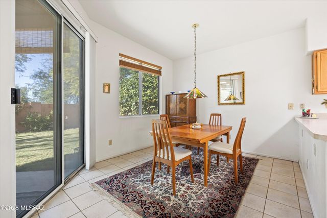 11901 N Labyrinth Drive, Oro Valley, AZ 85737