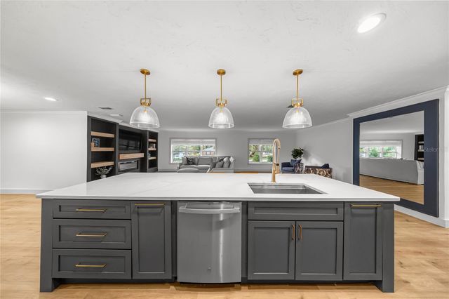 1207 SE 16TH STREET, Ocala, FL 34471