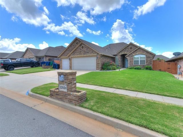 12824 NW 6th Street, Yukon, OK 73099