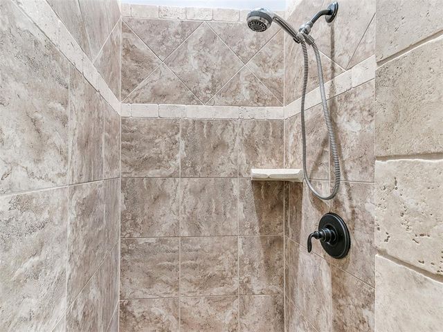 12824 NW 6th Street, Yukon, OK 73099