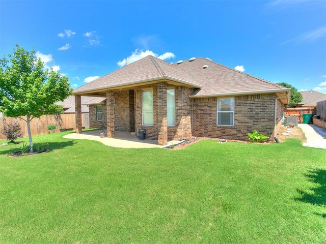12824 NW 6th Street, Yukon, OK 73099