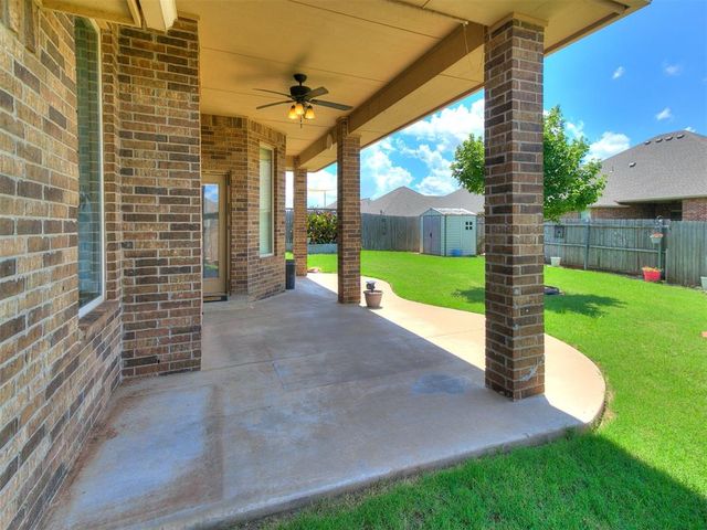 12824 NW 6th Street, Yukon, OK 73099