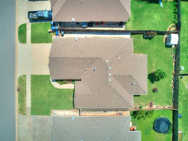 12824 NW 6th Street, Yukon, OK 73099