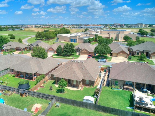 12824 NW 6th Street, Yukon, OK 73099