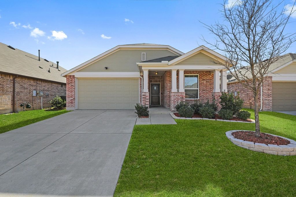1912 Spoonbill Drive, Little Elm, TX 75068