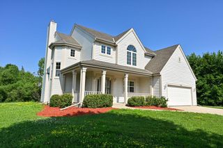 7085 S Carmel DRIVE, Franklin, WI 53132