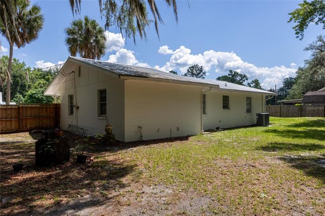 113 BROWNS ROAD, San Mateo, FL 32187