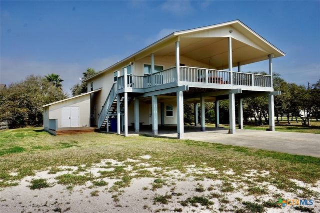 14th Olive Street, Port O'connor, TX 77982