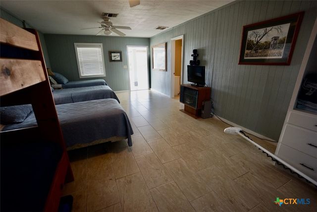 14th Olive Street, Port O'connor, TX 77982