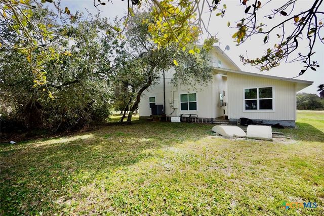 14th Olive Street, Port O'connor, TX 77982