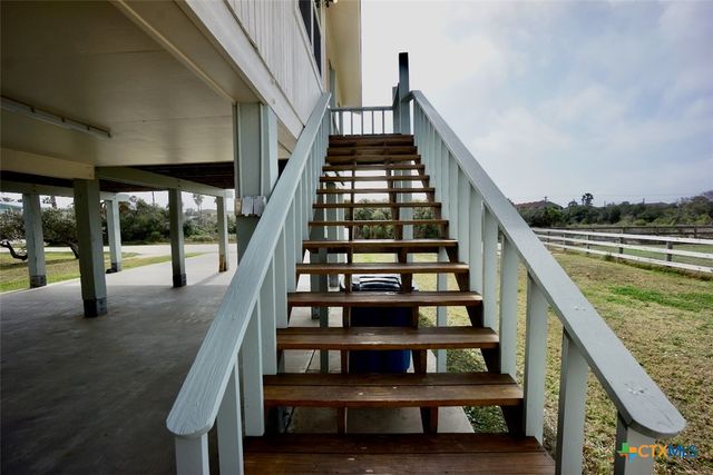 14th Olive Street, Port O'connor, TX 77982