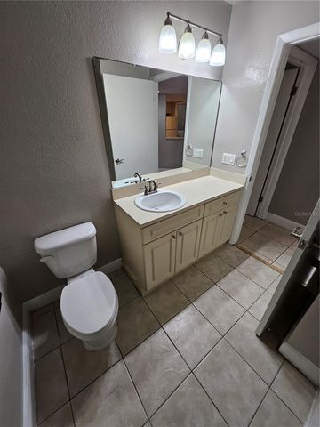 1908 LAKE ATRIUMS CIRCLE 15, Orlando, FL 32839