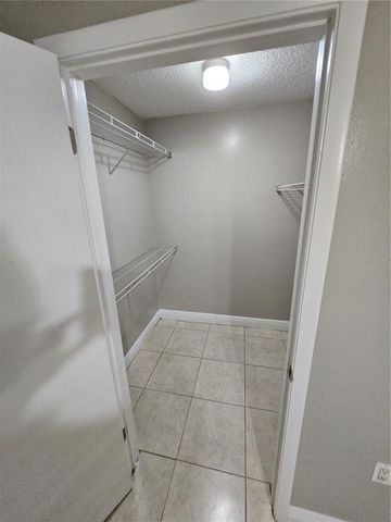 1908 LAKE ATRIUMS CIRCLE 15, Orlando, FL 32839