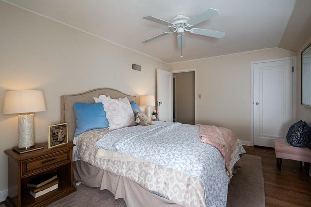 9727 Harding BOULEVARD, Milwaukee, WI 53226
