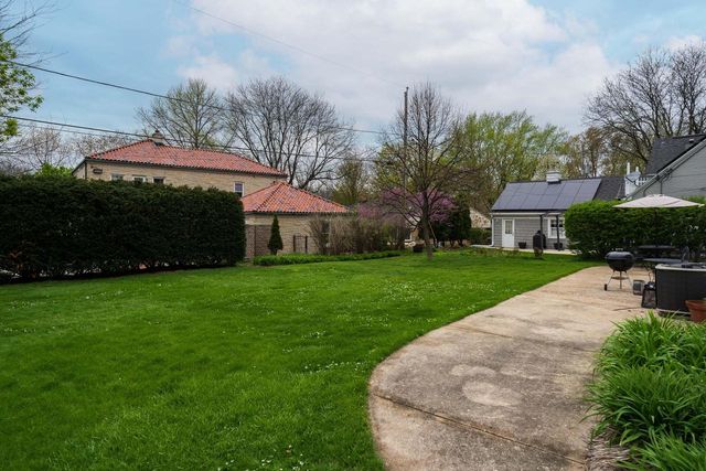 9727 Harding BOULEVARD, Milwaukee, WI 53226