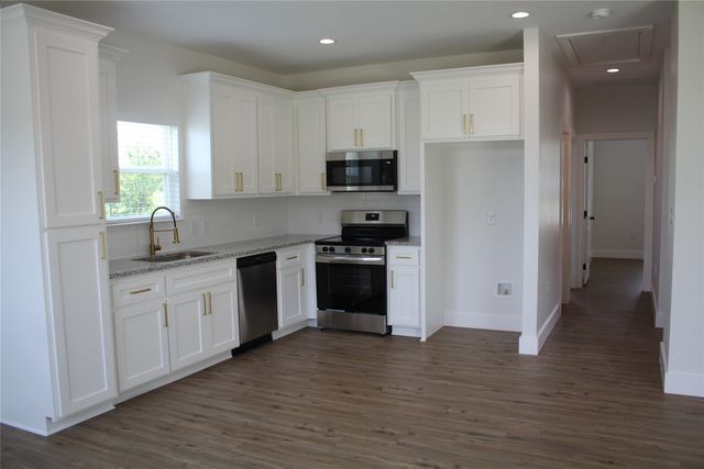 410 Church Street, Whitesboro, TX 76273