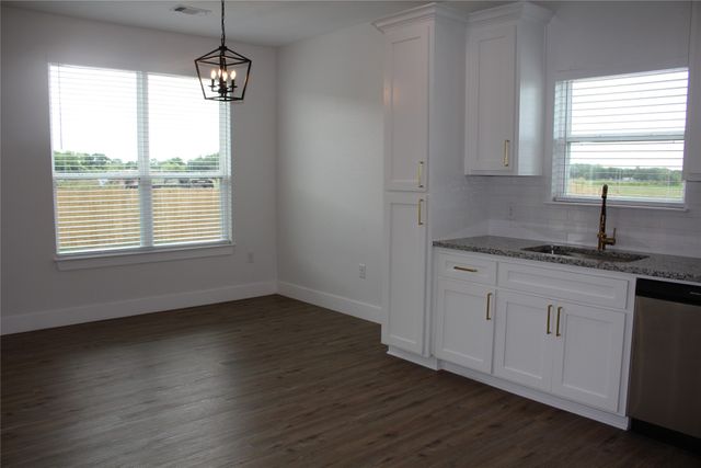 410 Church Street, Whitesboro, TX 76273