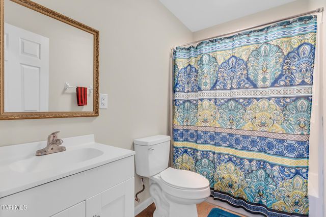 515 Aesque St Extension, Kingsport, TN 37665