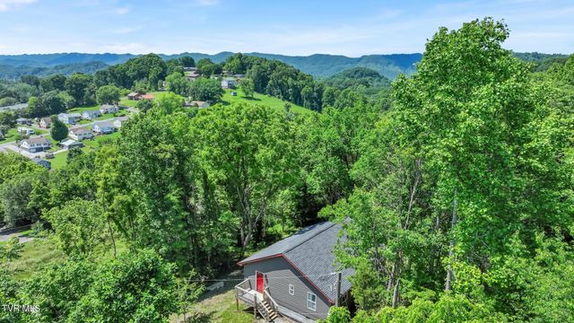 515 Aesque St Extension, Kingsport, TN 37665