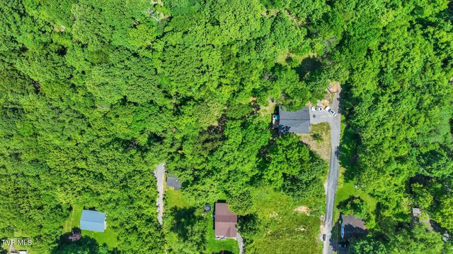 515 Aesque St Extension, Kingsport, TN 37665