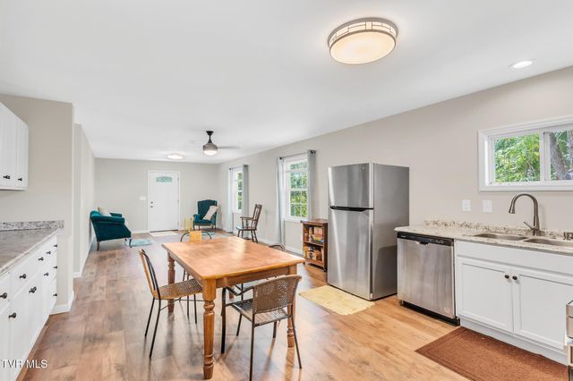 515 Aesque St Extension, Kingsport, TN 37665
