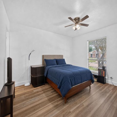 9009 Willowbrook Drive, Rowlett, TX 75088