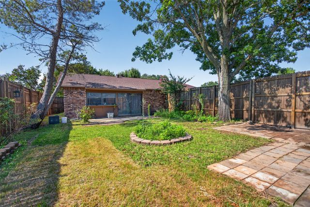 9009 Willowbrook Drive, Rowlett, TX 75088
