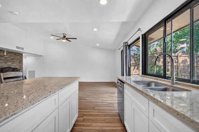 9009 Willowbrook Drive, Rowlett, TX 75088