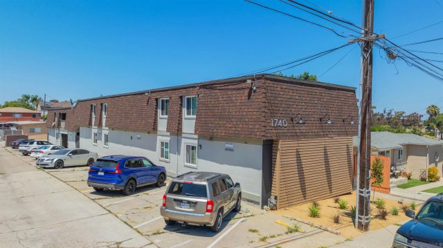 1740 N Ave, National City, CA 91950