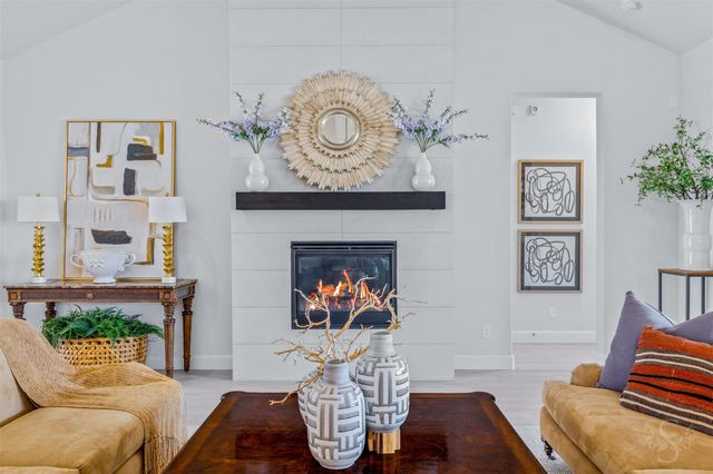 5307 Spring Woods Dr, Fulshear, TX 77441