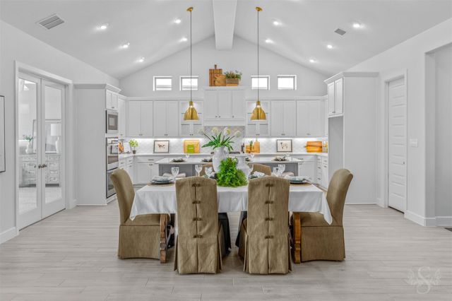 5307 Spring Woods Dr, Fulshear, TX 77441