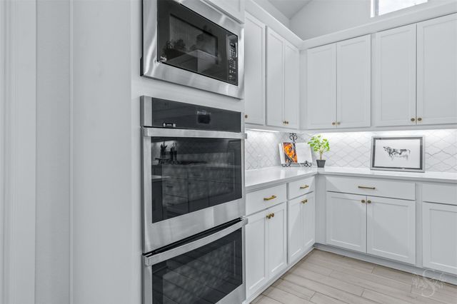 5307 Spring Woods Dr, Fulshear, TX 77441