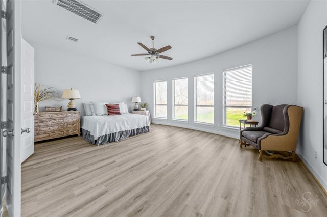 5307 Spring Woods Dr, Fulshear, TX 77441