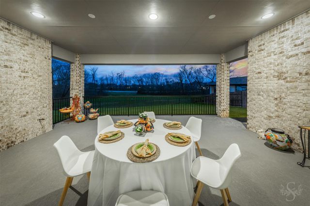 5307 Spring Woods Dr, Fulshear, TX 77441