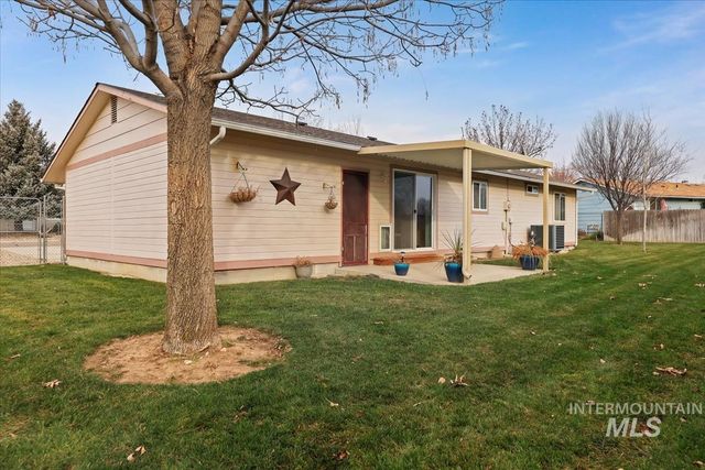 787 W Mendi Pl, Kuna, ID 83634