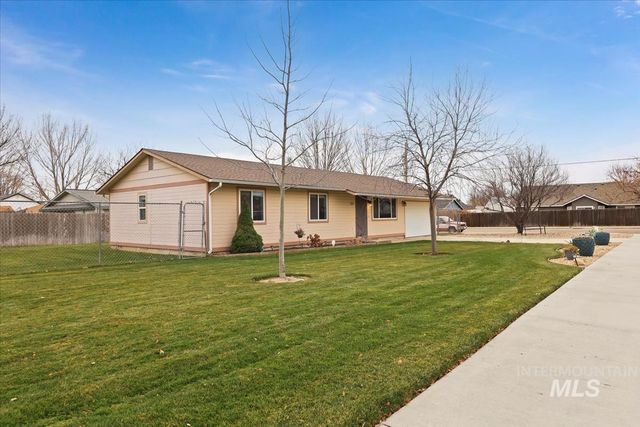 787 W Mendi Pl, Kuna, ID 83634