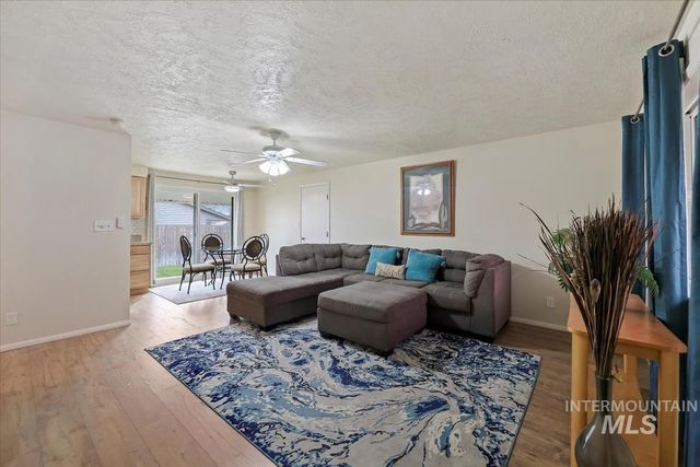 787 W Mendi Pl, Kuna, ID 83634