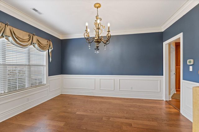 5613 MAJESTIC CIR, Columbia, MO 65203