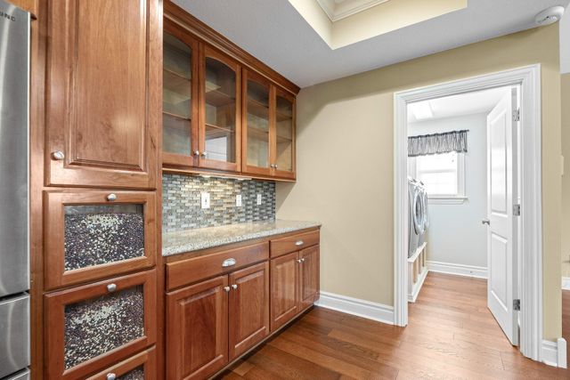 5613 MAJESTIC CIR, Columbia, MO 65203