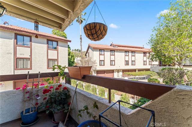 18128 Sundowner 1139, Canyon Country, CA 91387