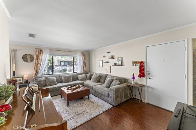 18128 Sundowner 1139, Canyon Country, CA 91387