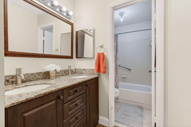 136 Lake Rebecca Drive, West Palm Beach, FL 33411