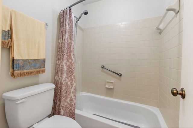 136 Lake Rebecca Drive, West Palm Beach, FL 33411