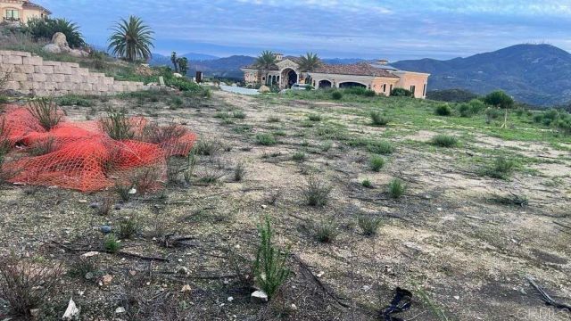 4172 Sundown, El Cajon, CA 91941