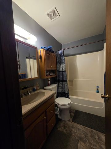 1512 Point Douglas Road S, Saint Paul, MN 55119