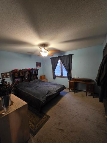 1512 Point Douglas Road S, Saint Paul, MN 55119