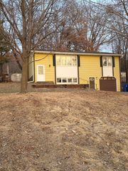 1512 Point Douglas Road S, Saint Paul, MN 55119