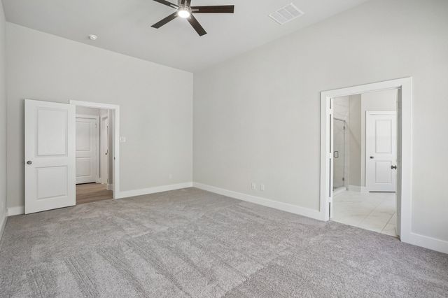 9301 Rolling Meadow Way, Denton, TX 76207