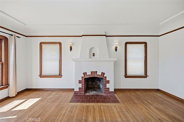 1225 S Birch Street, Santa Ana, CA 92707