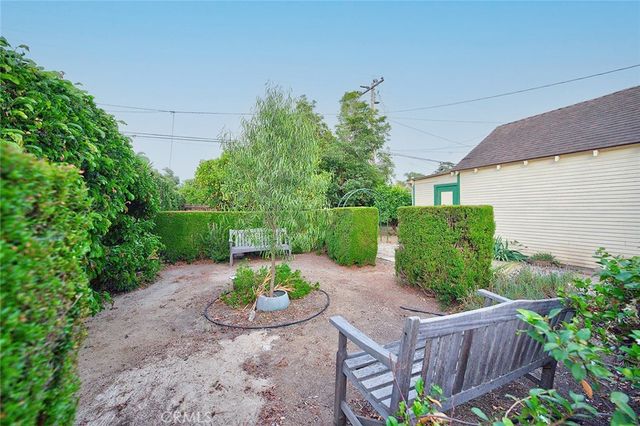 1225 S Birch Street, Santa Ana, CA 92707